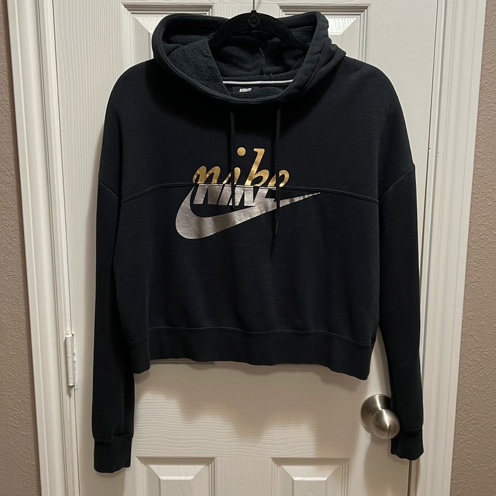 Nike Cropped Black Hoodie Size Small
